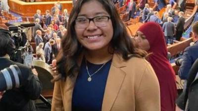 El video de una joven indígena purépecha se hizo viral por toda la emoción que muestra al ingresar becada a Harvard El video de una joven indígena purépecha se hizo viral por toda la emoción que muestra al ingresar becada a Harvard