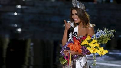 Miss Colombia dice que pese a error nadie le quita título de Miss Universo Miss Colombia dice que pese a error nadie le quita título de Miss Universo