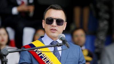 Daniel Noboa asegura que su reelecci&oacute;n evitar&aacute; que Ecuador sea un 'narcoestado' y se&ntilde;ala a Luisa Gonz&aacute;lez con la 'narcovalija'