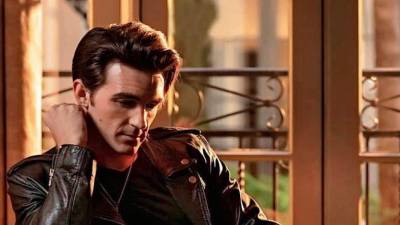 El cantante y actor Drake Bell podría ir a la cárcel por poner en peligro a una menor de edad El cantante y actor Drake Bell podría ir a la cárcel por poner en peligro a una menor de edad