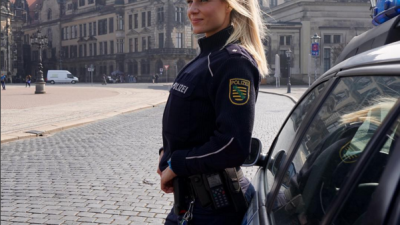 La sexy policía alemana que se vuelve viral en Internet La sexy policía alemana que se vuelve viral en Internet