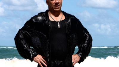 La graciosa presentaci&oacute;n de Vin Diesel cantando en un coro