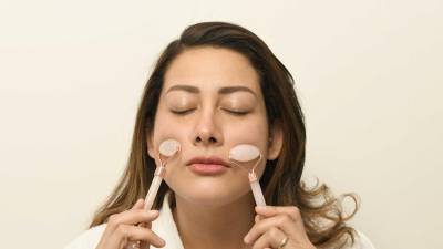 Masajes faciales, la forma de cuidar tu rostro al puro estilo slow beauty Masajes faciales, la forma de cuidar tu rostro al puro estilo slow beauty