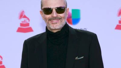 Bos&eacute; visita Gal&aacute;pagos donde Nat Geo desarrolla un proyecto