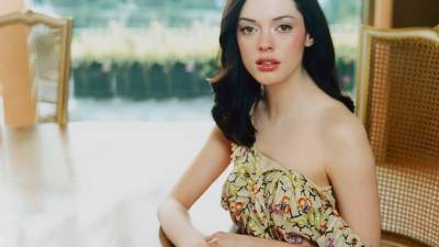 Actriz de 'Hechiceras' denuncia que fue violada en Hollywood Actriz de 'Hechiceras' denuncia que fue violada en Hollywood