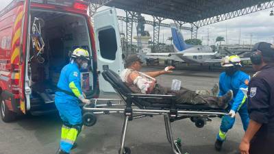 Delincuentes asesinaron a un policía e hirieron otro durante asalto en isla Puná, Guayas Delincuentes asesinaron a un policía e hirieron otro durante asalto en isla Puná, Guayas