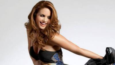 La cantante Lucero revela su secreto para lucir un abdomen plano La cantante Lucero revela su secreto para lucir un abdomen plano