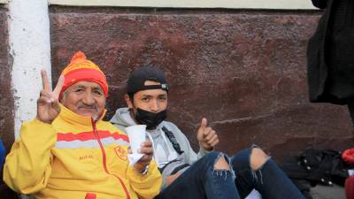 La reventa de entradas es el último toque al ambiente de la final entre Aucas y Barcelona La reventa de entradas es el último toque al ambiente de la final entre Aucas y Barcelona