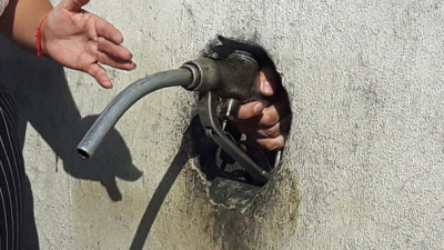 Operativo en Guayaquil contra el desv&iacute;o de combustible