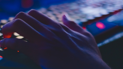 Hackers al acecho: Esto se sabe sobre una campaña de malware dirigida a Ecuador que utiliza correos sobre demandas judiciales falsas Hackers al acecho: Esto se sabe sobre una campaña de malware dirigida a Ecuador que utiliza correos sobre demandas judiciales falsas