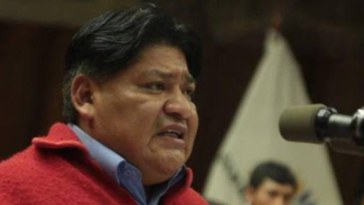 Además, por orden de las autoridades judiciales, Calo deberá reparar a la víctima con 10.000 dólares y pagar una multa de 600 salarios básicos, es decir, 270.000 dólares. Además, por orden de las autoridades judiciales, Calo deberá reparar a la víctima con 10.000 dólares y pagar una multa de 600 salarios básicos, es decir, 270.000 dólares.