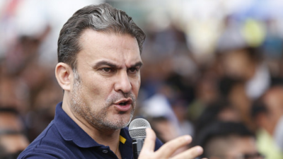 Fiscalía abrirá investigación contra exministro José Serrano por presuntamente difundir información reservada Fiscalía abrirá investigación contra exministro José Serrano por presuntamente difundir información reservada