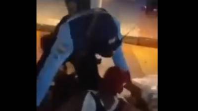 VIDEO: Alcalde Aquiles Alvarez condena agresión contra vendedor informal en el Malecón; Municipio anuncia sanción VIDEO: Alcalde Aquiles Alvarez condena agresión contra vendedor informal en el Malecón; Municipio anuncia sanción