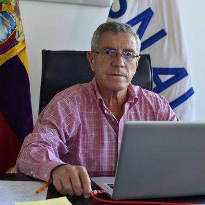 Fausto Cobo niega ser autor de mensaje xenófobo contra periodista en redes sociales