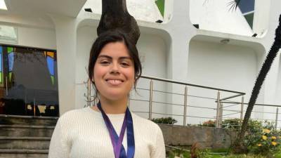 Valentina Ulloa, representante de Ecuador en las Olimpiadas europeas de matem&aacute;ticas: &ldquo;&iexcl;Viajo sola con Ecuador en el coraz&oacute;n!&rdquo;