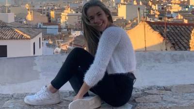 El drama de la joven española que lleva meses en coma tras beber un batido de proteínas en un gimnasio El drama de la joven española que lleva meses en coma tras beber un batido de proteínas en un gimnasio