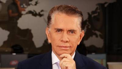 Don Alfonso, el ‘anchor’ de noticias con más años en TV, logra un nuevo récord Don Alfonso, el ‘anchor’ de noticias con más años en TV, logra un nuevo récord