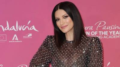 Laura Pausini es homenajeada como "Persona del Año" en la antesala de los Grammy Latinos Laura Pausini es homenajeada como "Persona del Año" en la antesala de los Grammy Latinos