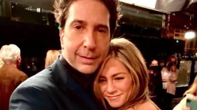 Jennifer Aniston habl&oacute; sobre su relaci&oacute;n con David Schwimmer