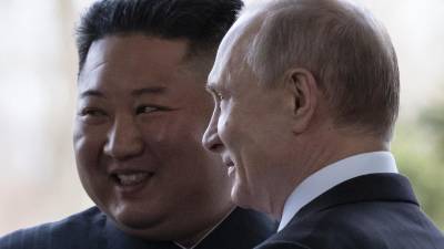 El líder norcoreano Kim Jong-un partió en tren hacia Rusia para reunirse con Putin El líder norcoreano Kim Jong-un partió en tren hacia Rusia para reunirse con Putin