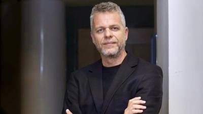 Andy Stalman, CEO de TOTEM Branding: “La viral anécdota de Cristiano Ronaldo es una lección para despabilar a las marcas” Andy Stalman, CEO de TOTEM Branding: “La viral anécdota de Cristiano Ronaldo es una lección para despabilar a las marcas”