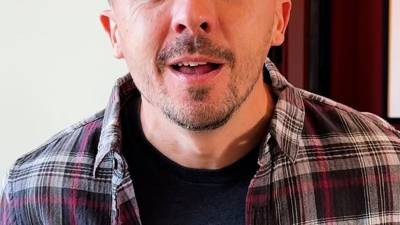 El actor y piloto de autos, Frankie Muniz, fue uno de los actores que anunció el regreso de "Malcolm el de en medio", la serie del 2000 que le dio la fama. El actor y piloto de autos, Frankie Muniz, fue uno de los actores que anunció el regreso de "Malcolm el de en medio", la serie del 2000 que le dio la fama.
