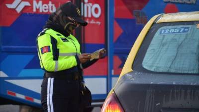 Pico y placa en Quito para carros y motos este lunes 24 de enero Pico y placa en Quito para carros y motos este lunes 24 de enero