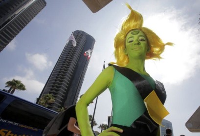 Miles sacan a relucir su lado friki en el Comic-Con de San Diego