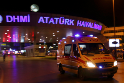 Atentado contra el mayor aeropuerto de Estambul