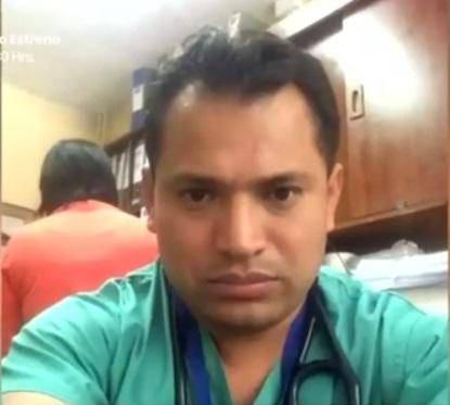 Tito Tomalá, el polémico médico inscrito en las elecciones, es investigado en Chile por la muerte de una paciente