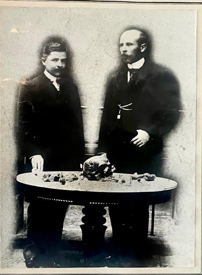 $!Los primeros en solicitar a las autoridades que empezaran las excavaciones fueron Alejandro Melo y César Portilla.
