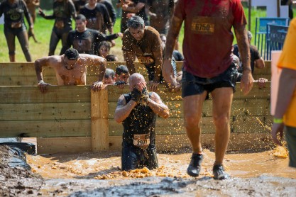 13 kilómetros y 22 obstáculos por el &quot;Día del Barro&quot; en Israel