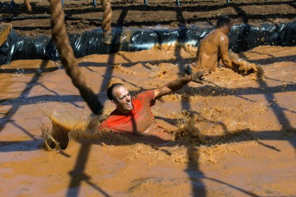 13 kilómetros y 22 obstáculos por el &quot;Día del Barro&quot; en Israel