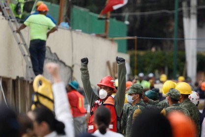 La ayuda no cesa en México tras el segundo terremoto en menos de un mes