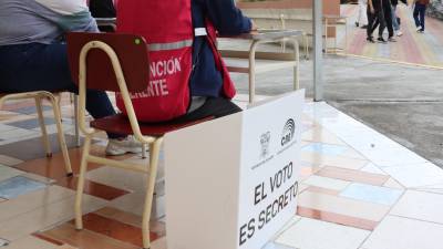 Elecciones Ecuador 2025: &iquest;C&oacute;mo consultar tu lugar de votaci&oacute;n?