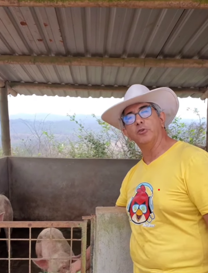 $!El periodista Henry Dueñas, tras su retiro, se dedicó al comercio de productos agrícolas.