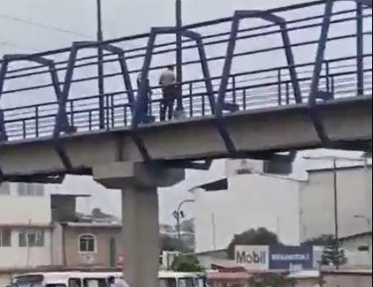 Una cabeza humana fue hallada en un puente peatonal ubicado en el norte de Guayaquil