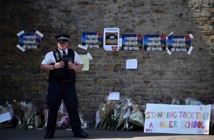 Ataque terrorista fuera de una mezquita en Londres