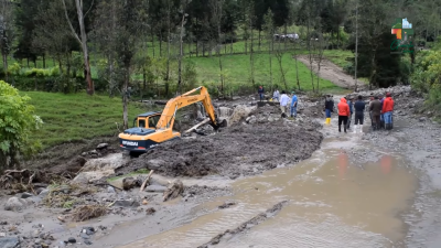 Cantón Chunchi declarado en emergencia tras caída de fuertes lluvias Cantón Chunchi declarado en emergencia tras caída de fuertes lluvias