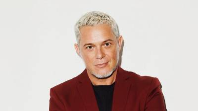 Alejandro Sanz recibe un doctorado honoris causa por la Universidad de Cádiz Alejandro Sanz recibe un doctorado honoris causa por la Universidad de Cádiz