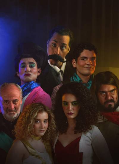 El director Ricardo Velastegui vuelve a dirigir una obra de Shakespeare. Después de Otelo, se atreve a a adaptar la fierecilla domada con un toque atrevido y creativo.