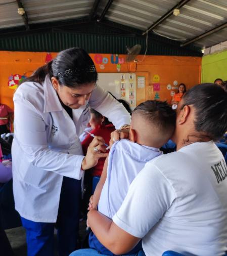 $!Jornada de vacunación del Ministerio de Salud Pública