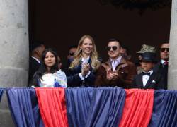 Fotografía del presidente de Ecuador, Daniel Noboa, junto a la primera dama, Lavinia Valbonesi.