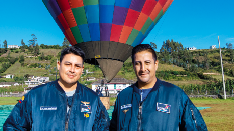 Kawsay Balloons es la pionera en volar globos aerostáticos en Ecuador