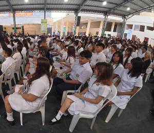 Abren proceso de traslados para escuelas y colegios fiscales del régimen Sierra-Amazonía: revise el cronograma por niveles