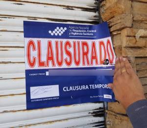 Fotografía referencial de un sello de clausura del ARCSA.