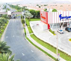 La ubicación de Casalaguna es estratégica y está cerca de supermercados, tiendas departamentales y boutiques, lo que permite reducir los tiempos de desplazamiento.