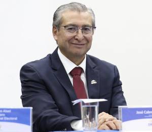 José Cabrera fue designado como presidente del CNE.