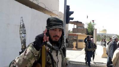 Talibanes avanzan imparables mientras EEUU y Reino Unido preparan evacuaci&oacute;n de ciudadanos