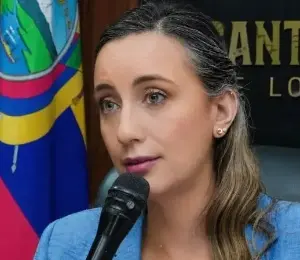 La prefecta de Santo Domingo de los Tsáchilas, Johana Núñez.